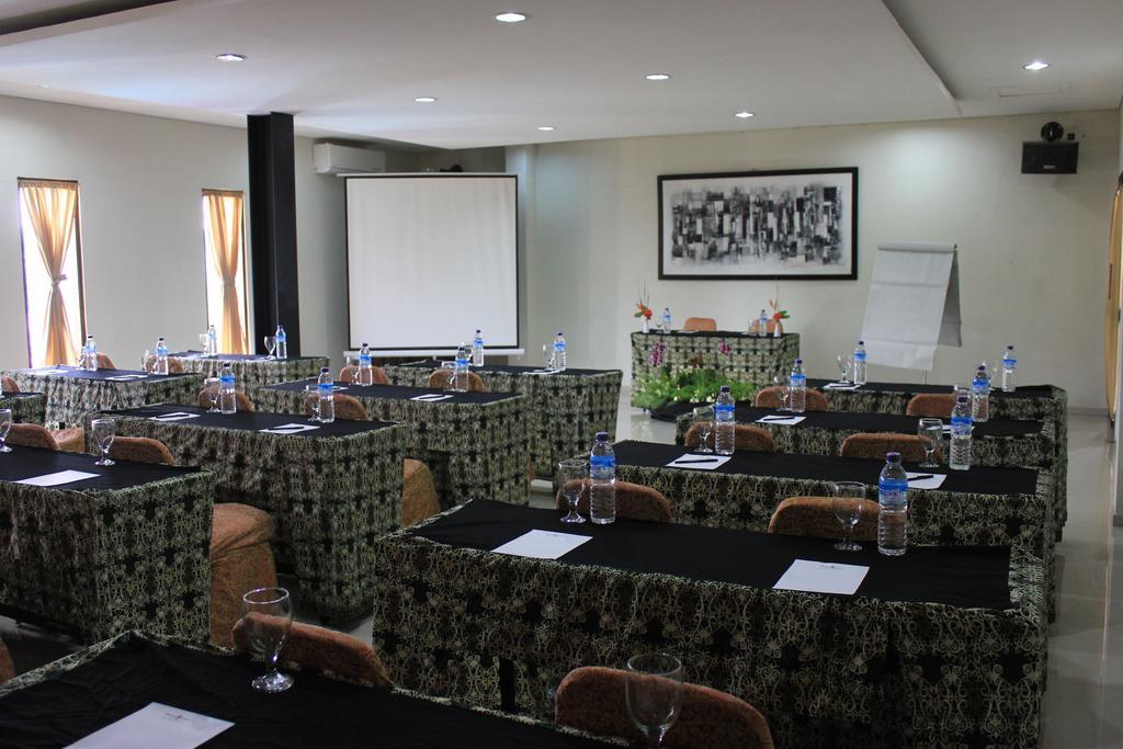 Bumi Cikeas Sentul Bogor Otel Dış mekan fotoğraf