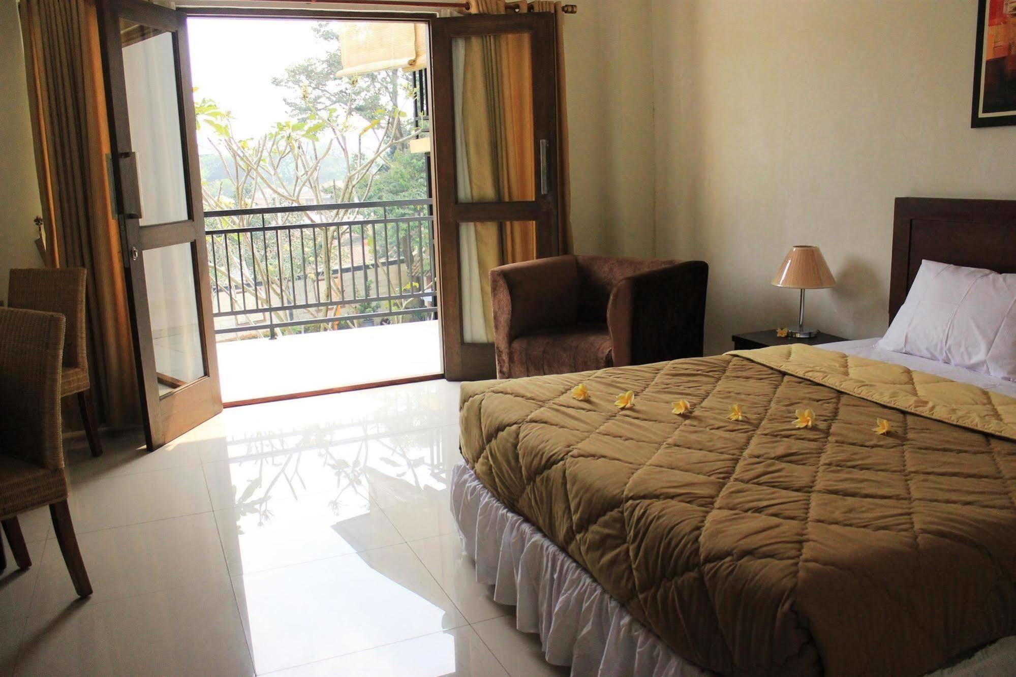Bumi Cikeas Sentul Bogor Otel Dış mekan fotoğraf