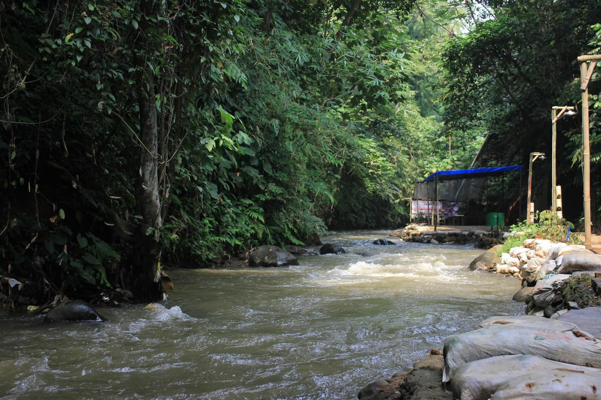 Bumi Cikeas Sentul Bogor Otel Dış mekan fotoğraf