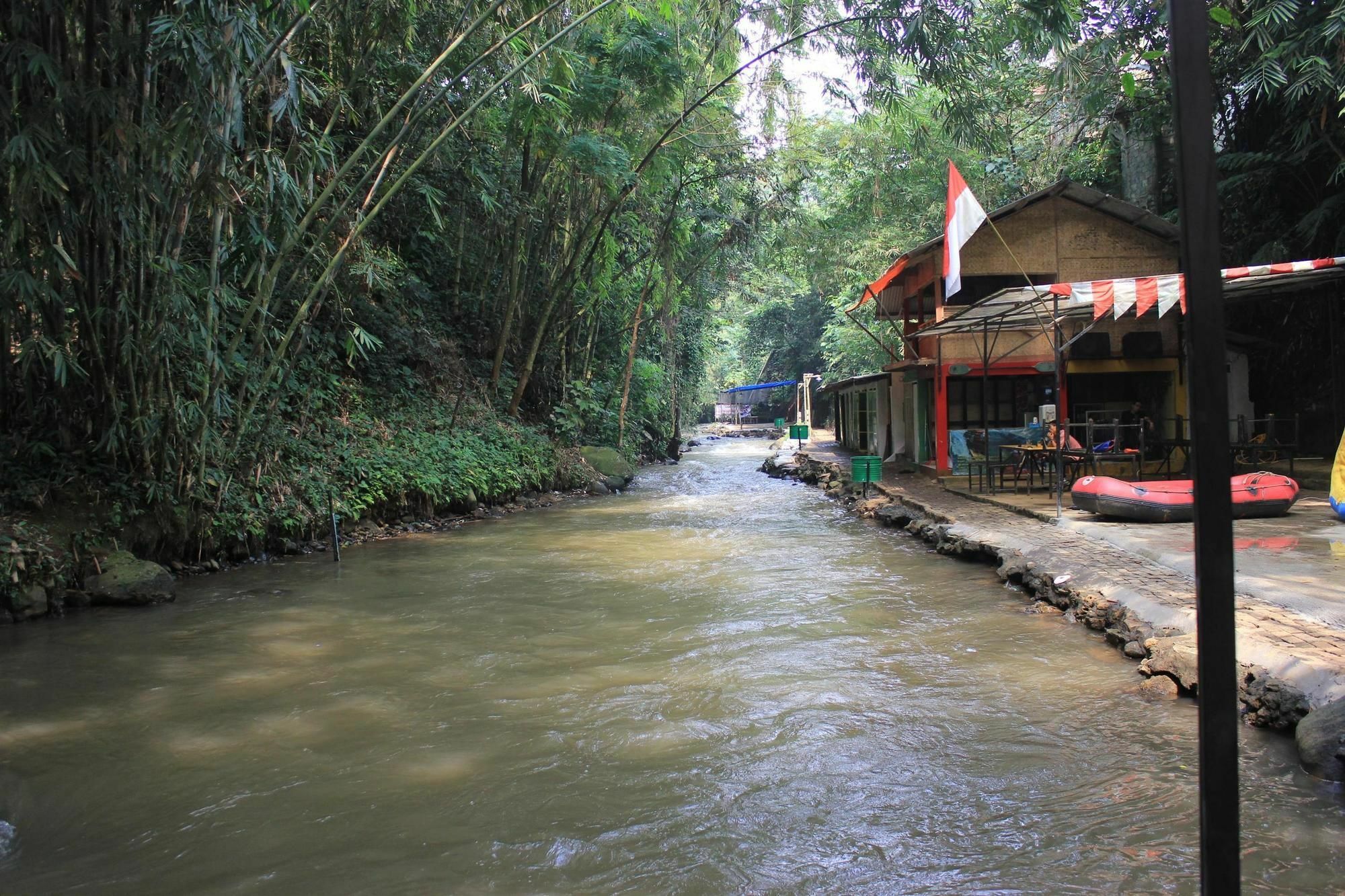 Bumi Cikeas Sentul Bogor Otel Dış mekan fotoğraf
